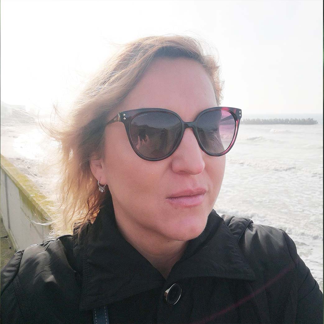 Corina Iessensky